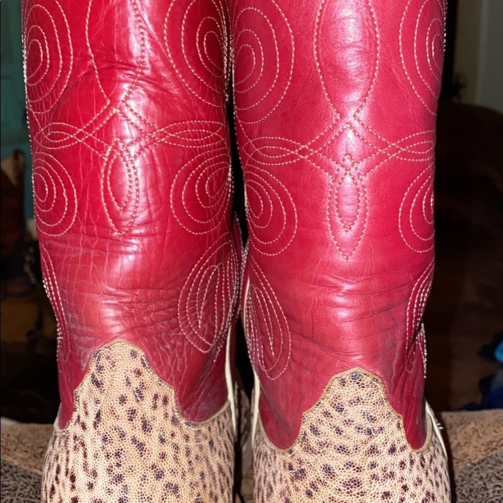 Rios Mercedes size 8c